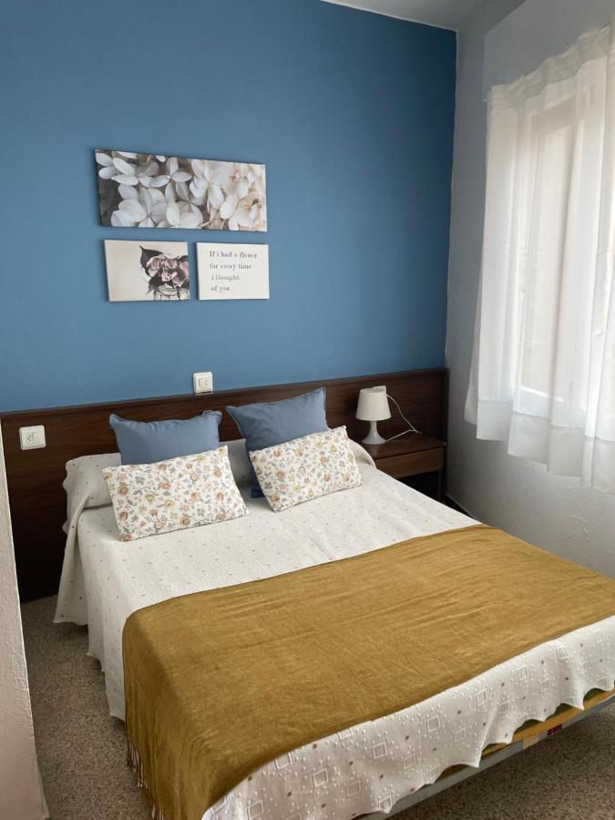 Apartamentos El Sol Тоса де Мар Екстериор снимка
