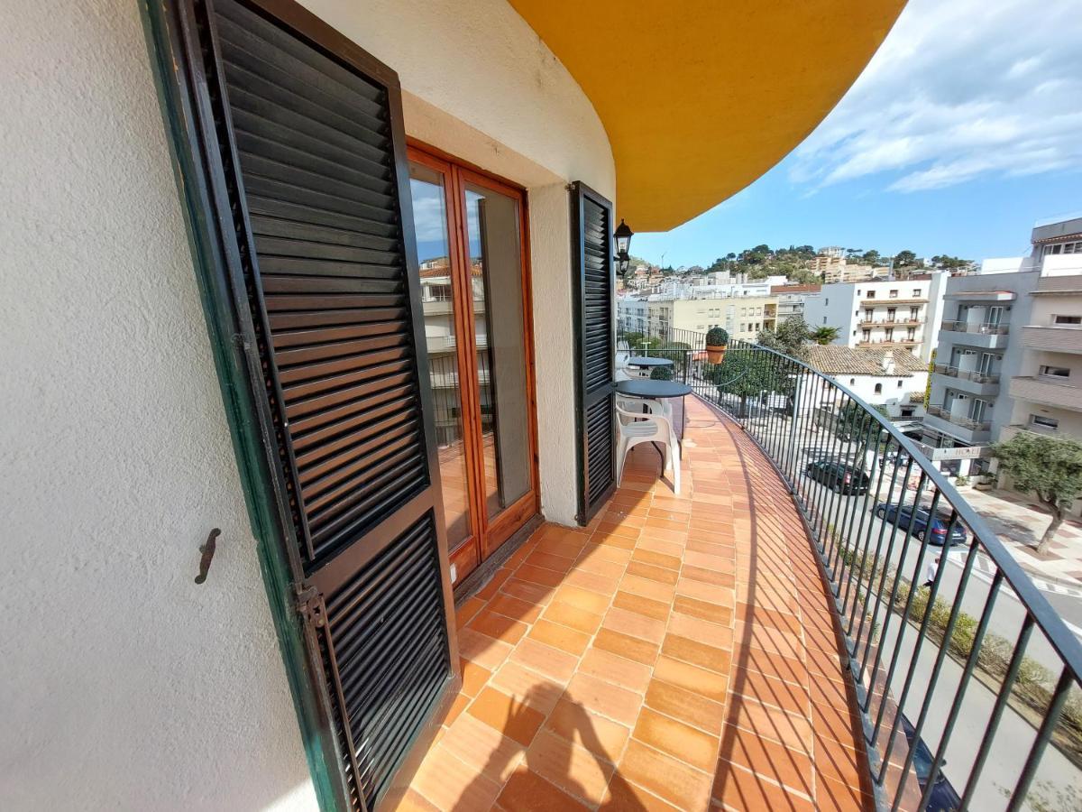 Apartamentos El Sol Тоса де Мар Екстериор снимка