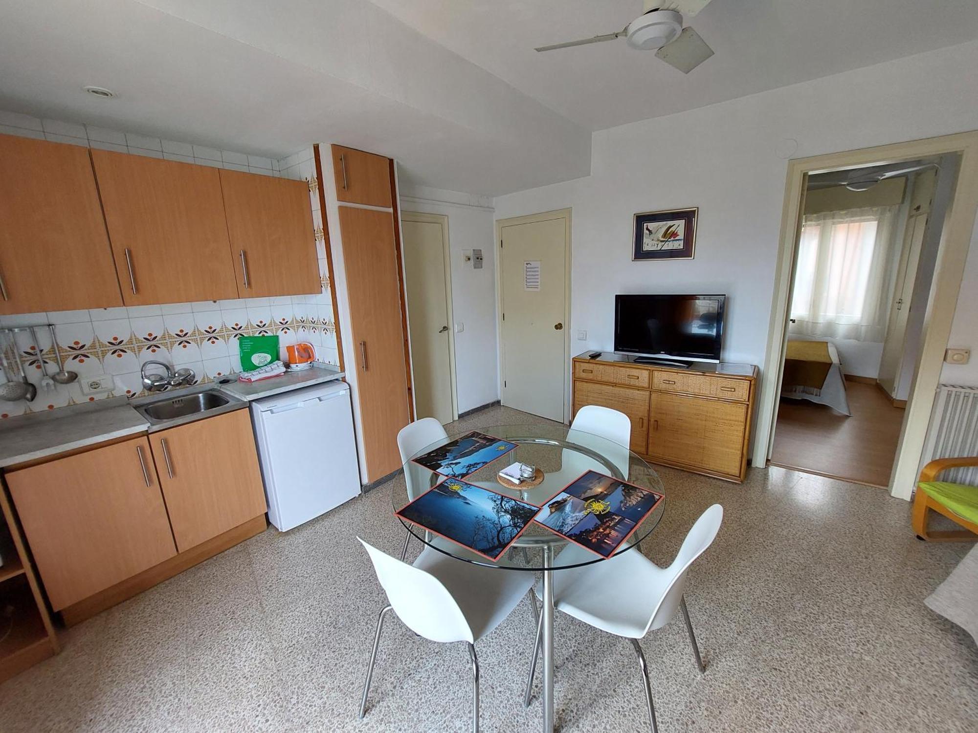 Apartamentos El Sol Тоса де Мар Екстериор снимка