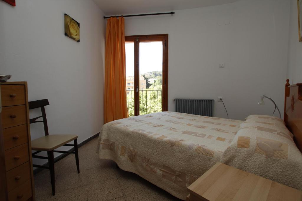 Apartamentos El Sol Тоса де Мар Екстериор снимка